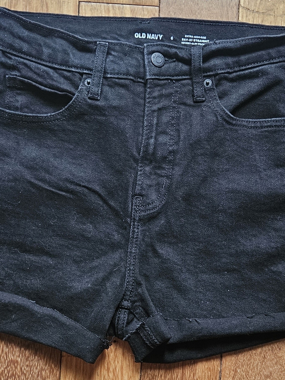 Old Navy Black Rolled-Hem Denim Shorts